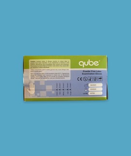 QUBE - Púdermentes latex kesztyű - Latex kesztyű - 100 db - Fehér - M