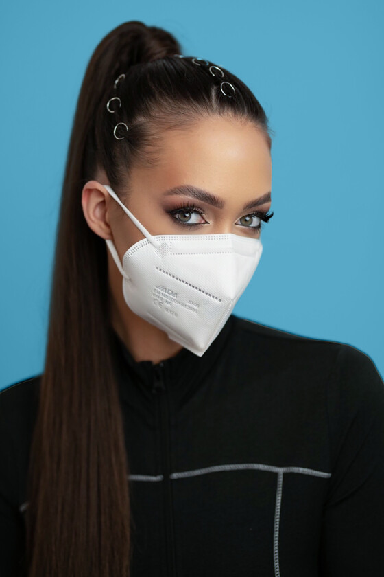 Jiada FFP2 CE 0370 szelep nélküli fehér maszk - 20 db - fehér